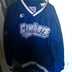 The vintage 1990s Dallas cowboys starter jacket